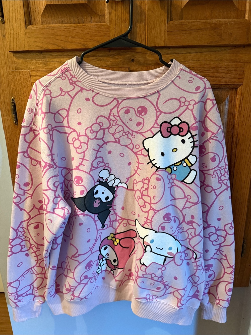 Sanrio Pink Hello Kitty & Friends All-Over Print Sweatshirt Size 1X.
